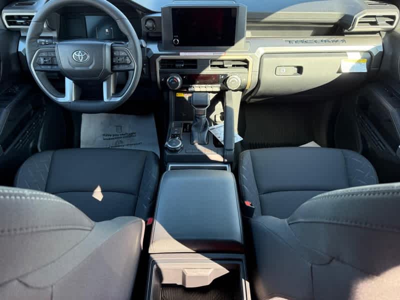 2026 Toyota Tacoma SR5 Double Cab 6 Bed AT