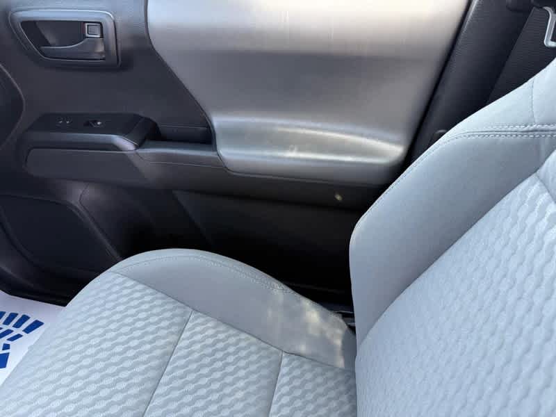 2022 Toyota Tacoma SR Access Cab 6 Bed I4 AT