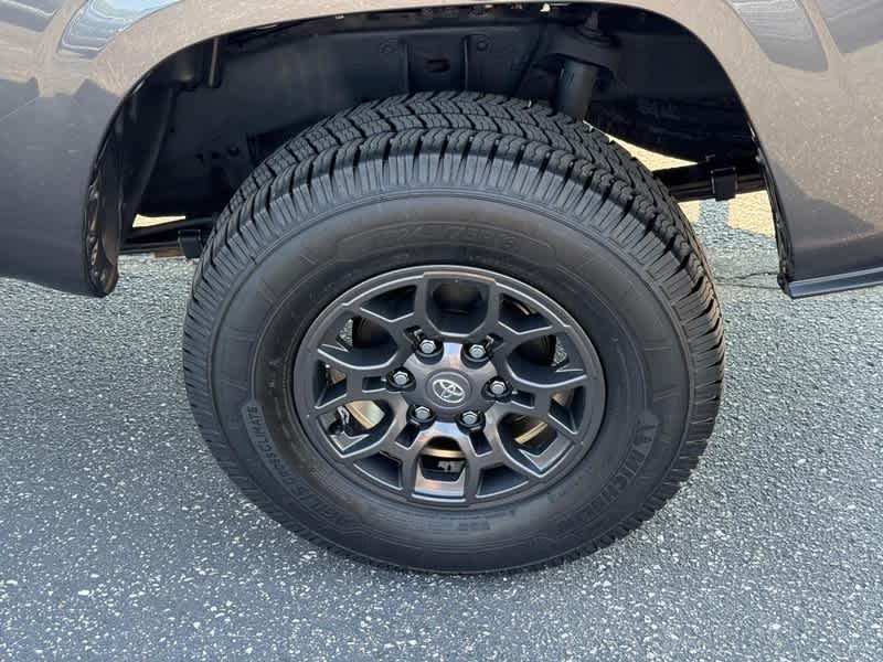 2022 Toyota Tacoma SR Access Cab 6 Bed I4 AT