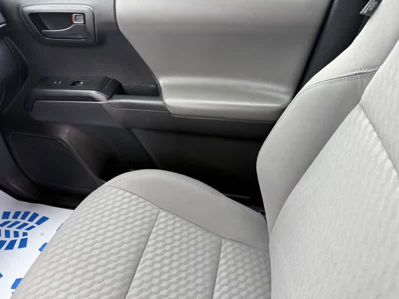 2022 Toyota Tacoma SR Access Cab 6 Bed I4 AT