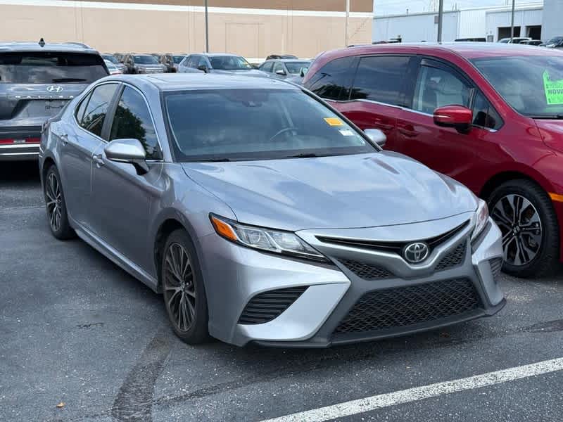 2019 Toyota Camry SE Auto