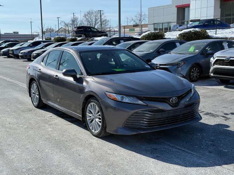 2019 Toyota Camry XLE Auto