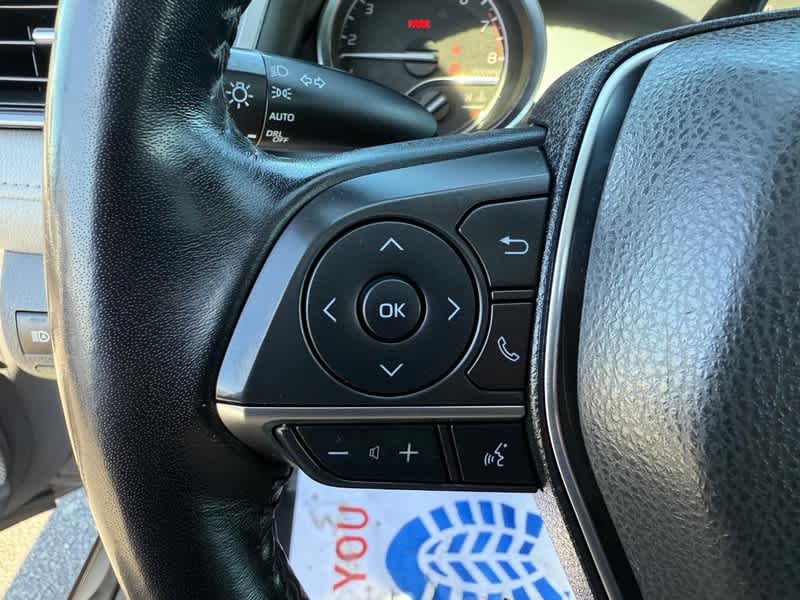 2019 Toyota Camry XLE Auto