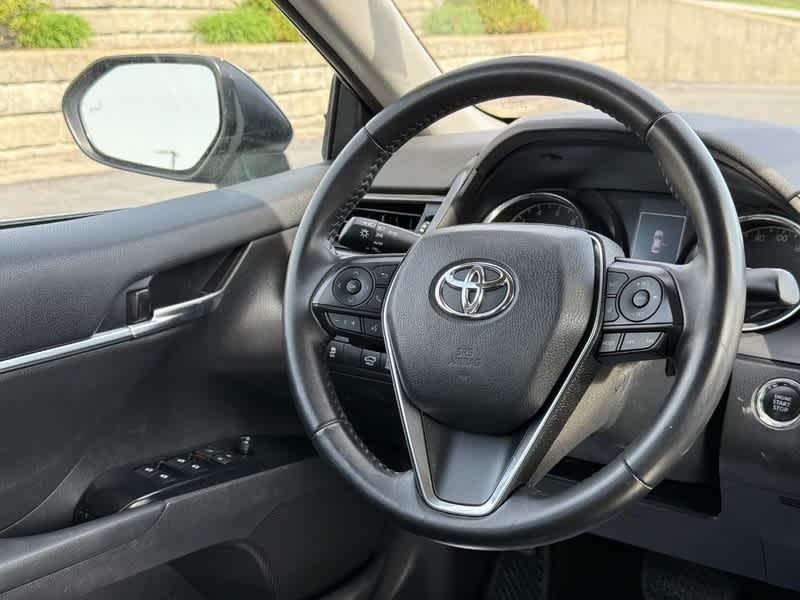 2019 Toyota Camry SE Auto
