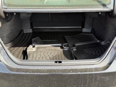 2019 Toyota Camry SE Auto