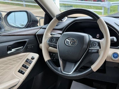 2019 Toyota Avalon Hybrid Limited
