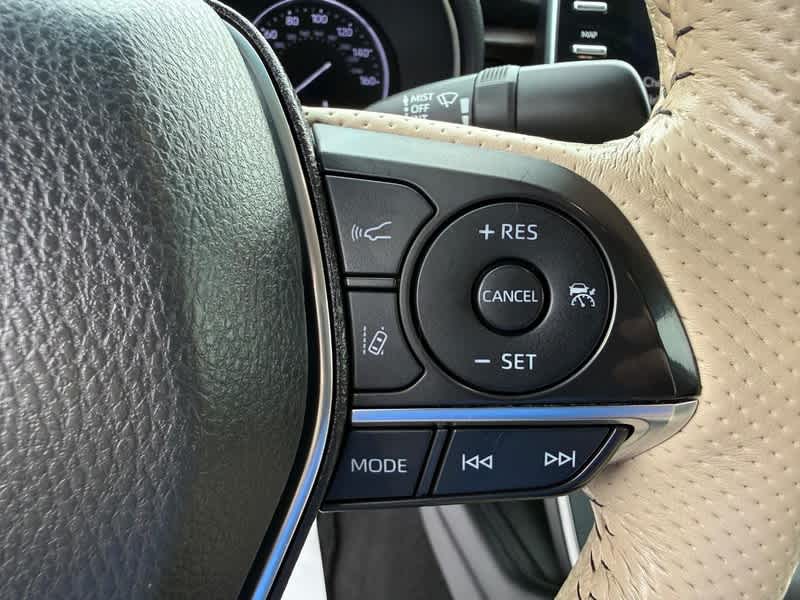 2019 Toyota Avalon Hybrid Limited