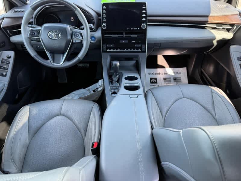 2019 Toyota Avalon Hybrid Limited