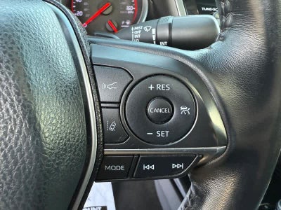 2018 Toyota Camry XSE Auto