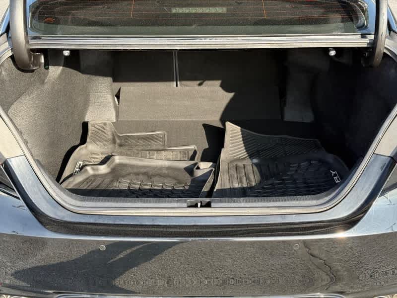 2018 Toyota Camry XSE Auto