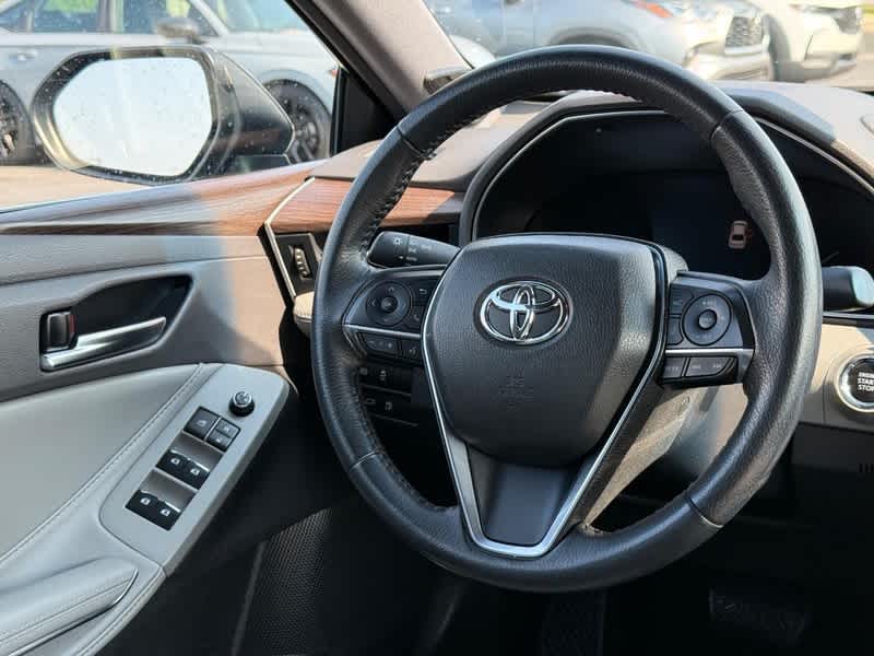 2019 Toyota Avalon XLE