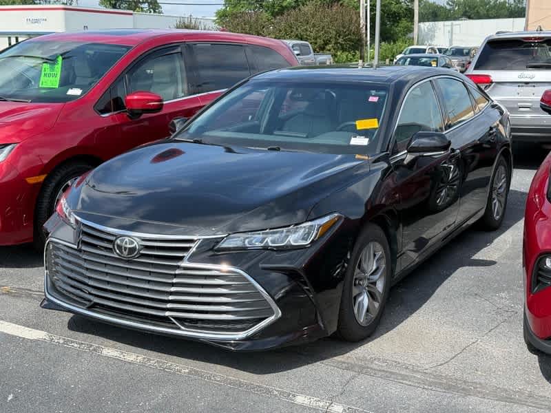 2019 Toyota Avalon XLE