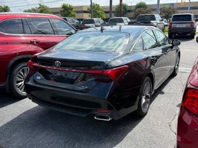 2019 Toyota Avalon XLE