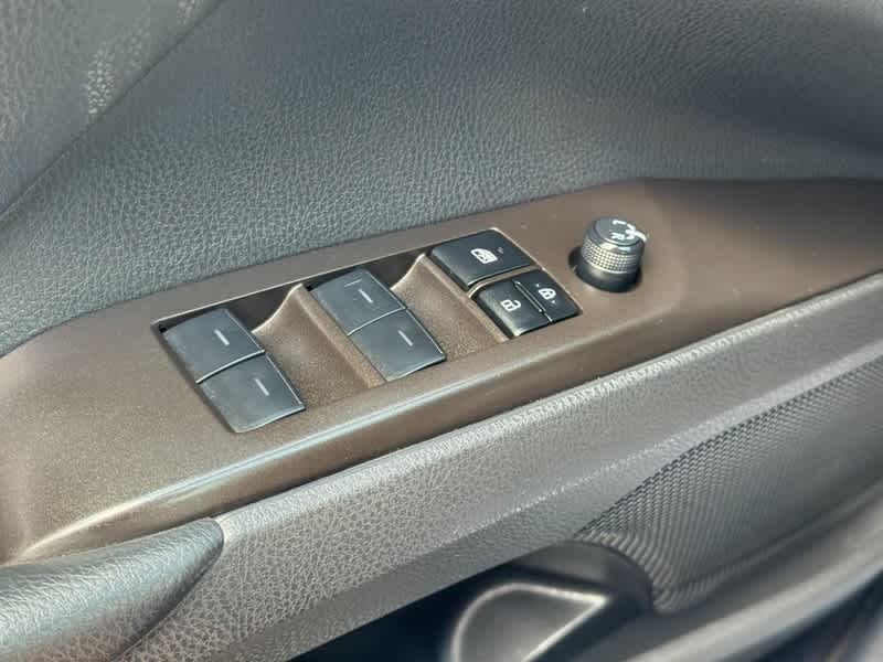 2024 Toyota Camry LE Auto