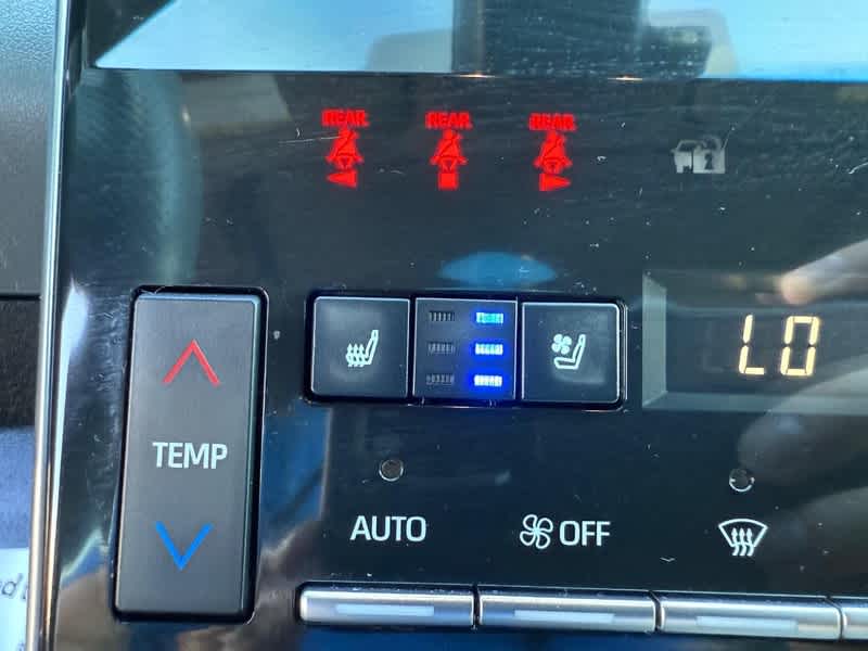 2020 Toyota Avalon Hybrid Limited