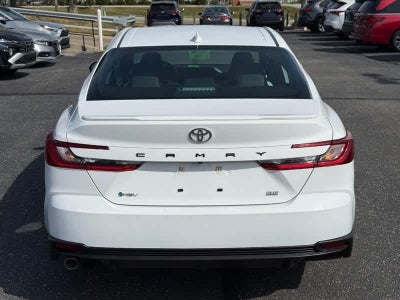 2025 Toyota Camry SE