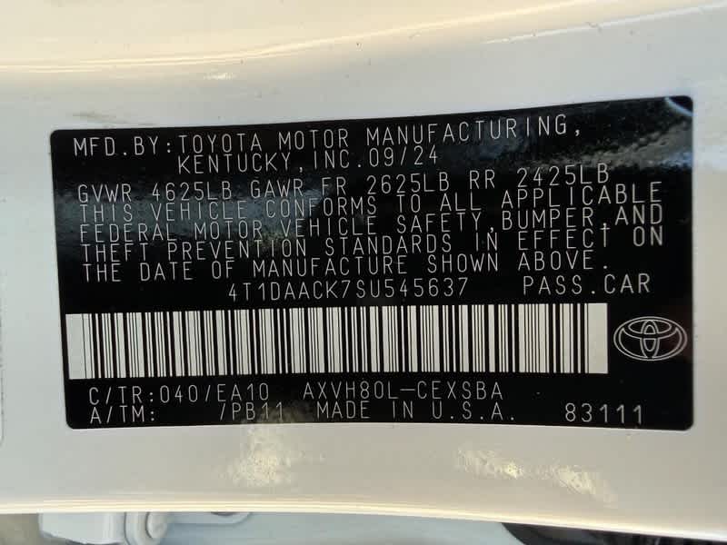 2025 Toyota Camry SE
