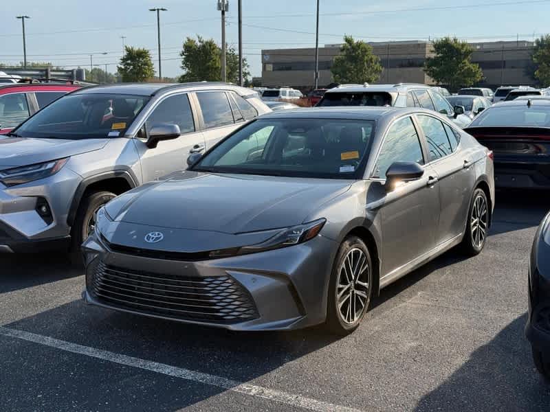 2025 Toyota Camry XLE AWD