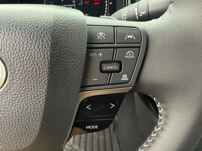 2026 Toyota Camry SE AWD