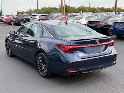 2020 Toyota Avalon Hybrid XSE