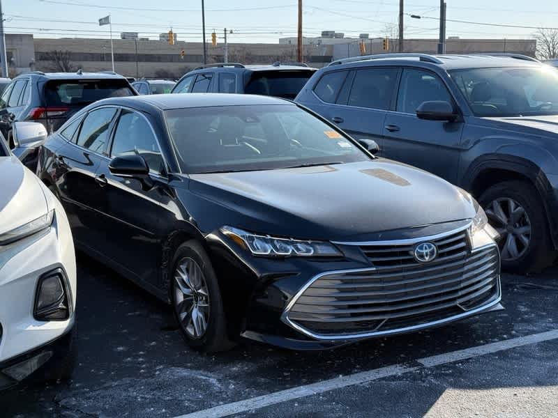2021 Toyota Avalon Hybrid XLE FWD
