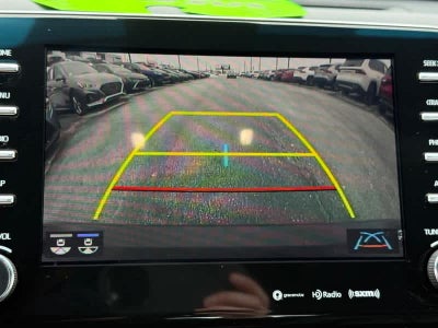 2021 Toyota Avalon Hybrid XLE FWD