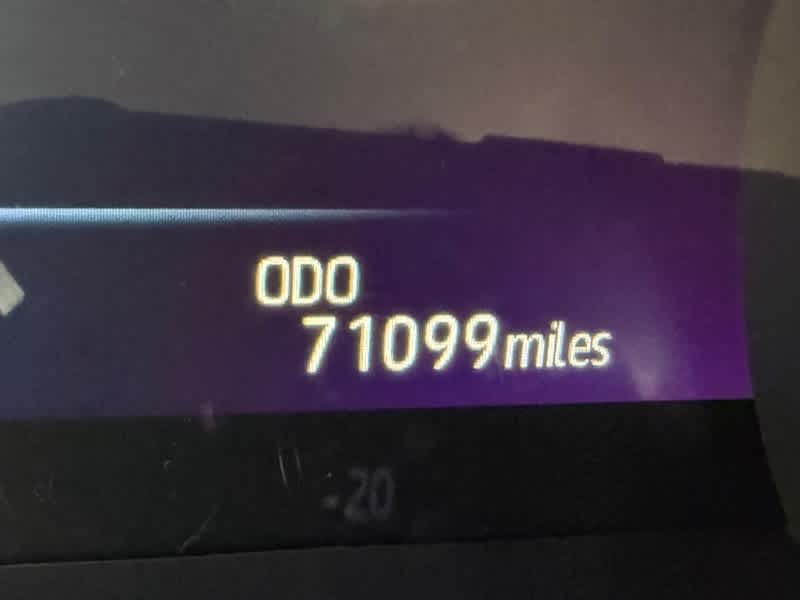 2021 Toyota Avalon Hybrid XLE FWD