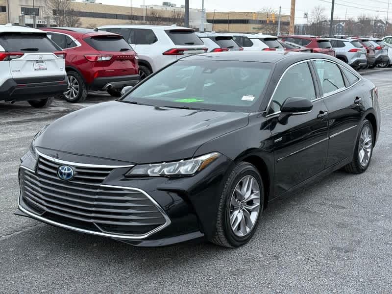 2021 Toyota Avalon Hybrid XLE FWD
