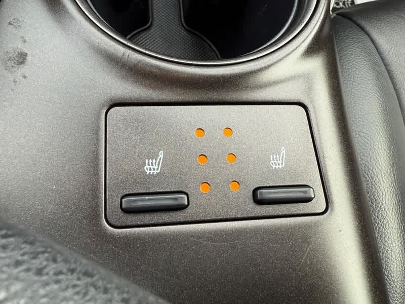 2024 Toyota Camry XSE Auto