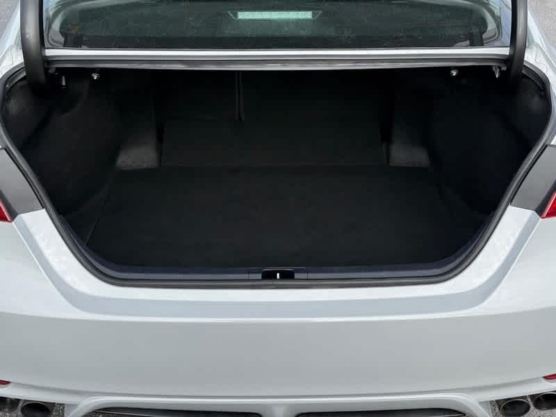 2024 Toyota Camry XSE Auto