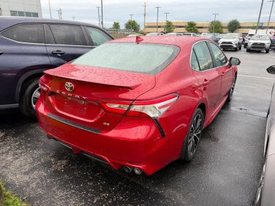 2020 Toyota Camry SE Auto
