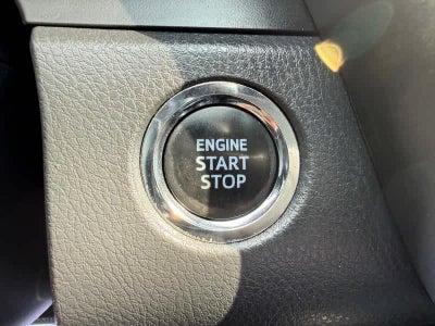 2023 Toyota Camry SE Auto