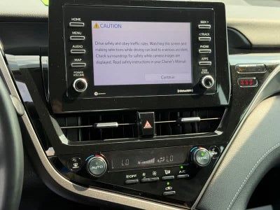 2023 Toyota Camry SE Auto
