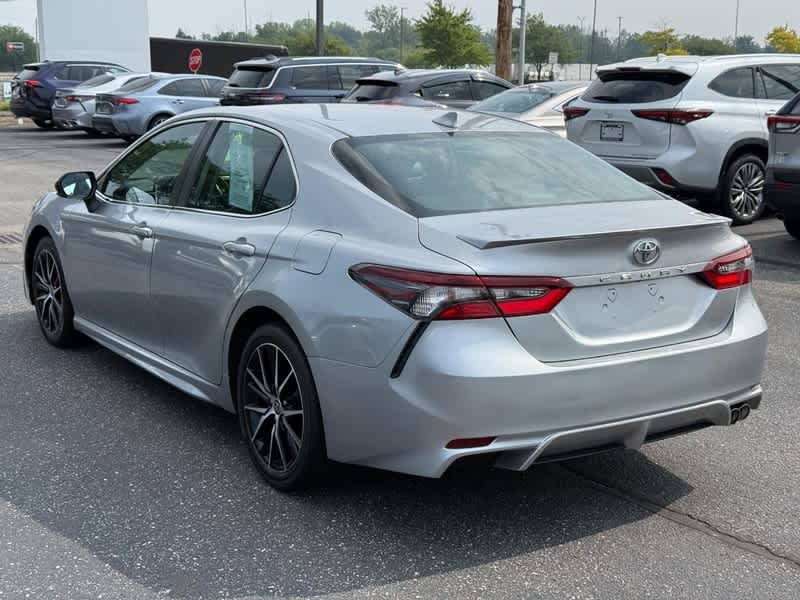 2023 Toyota Camry SE Auto