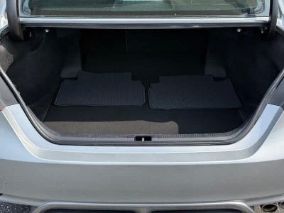 2023 Toyota Camry SE Auto