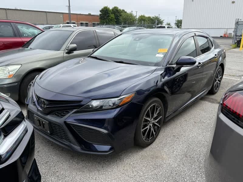 2021 Toyota Camry SE Auto