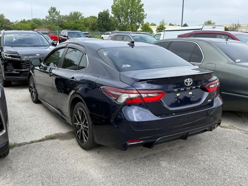 2021 Toyota Camry SE Auto