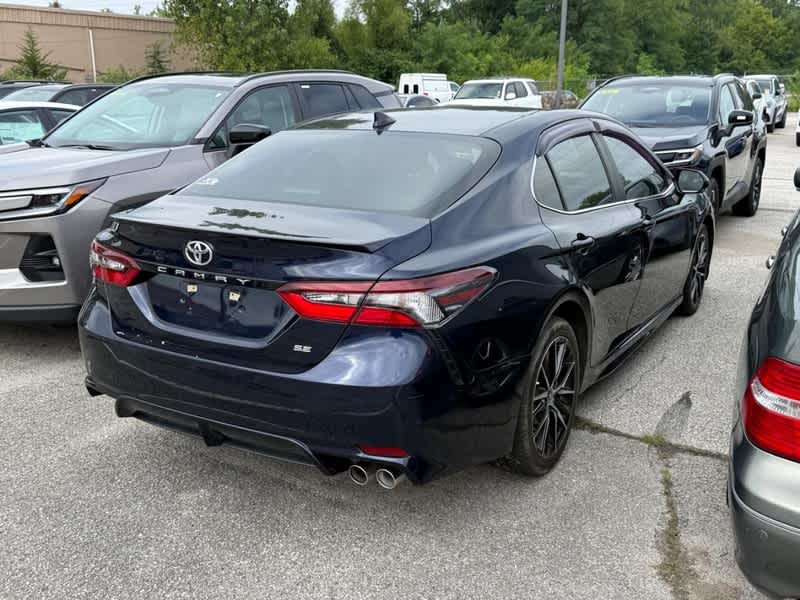 2021 Toyota Camry SE Auto