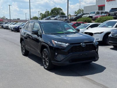 2022 Toyota RAV4 Hybrid XLE Premium AWD
