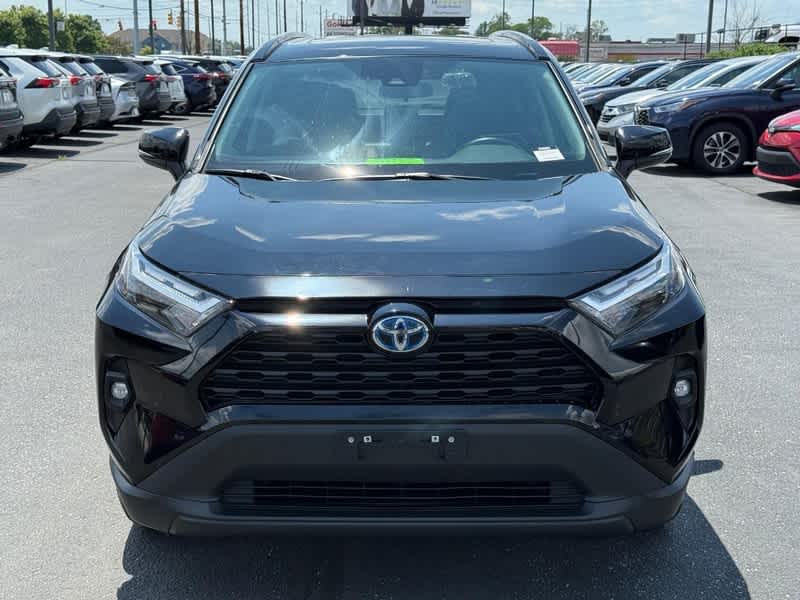 2022 Toyota RAV4 Hybrid XLE Premium AWD