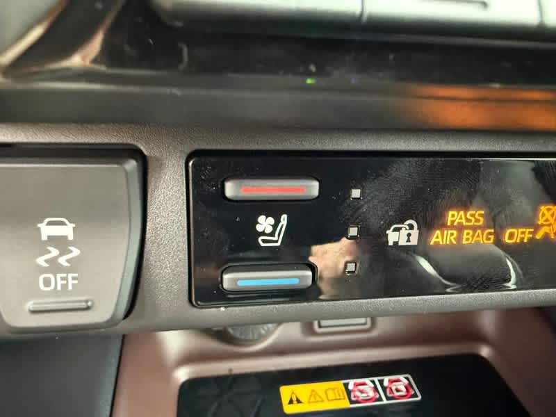 2025 Toyota RAV4 Hybrid Limited AWD