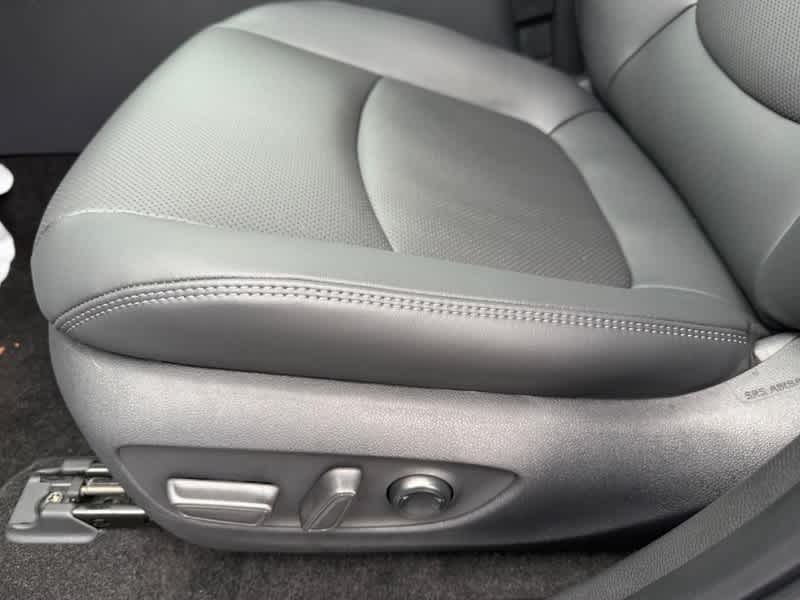 2025 Toyota RAV4 Hybrid Limited AWD