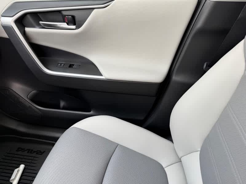 2025 Toyota RAV4 Hybrid Limited AWD