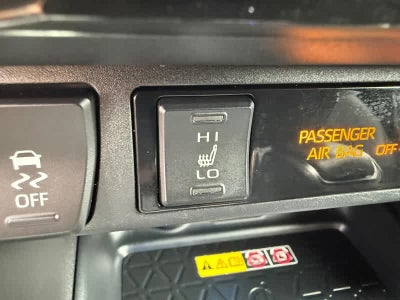 2022 Toyota RAV4 Hybrid XSE AWD