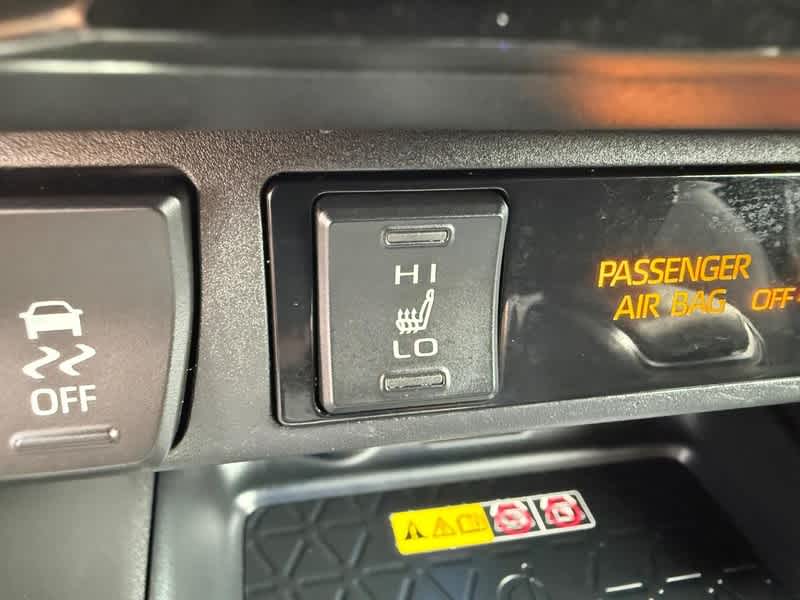 2022 Toyota RAV4 Hybrid XSE AWD