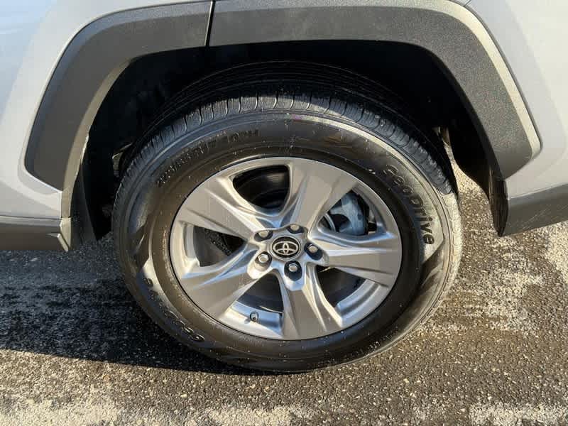 2023 Toyota RAV4 Hybrid LE AWD