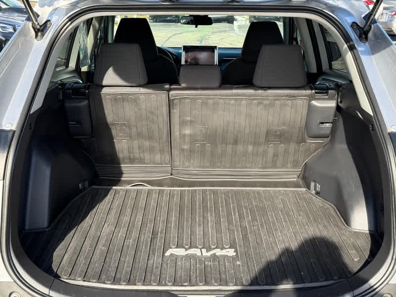 2023 Toyota RAV4 Hybrid LE AWD