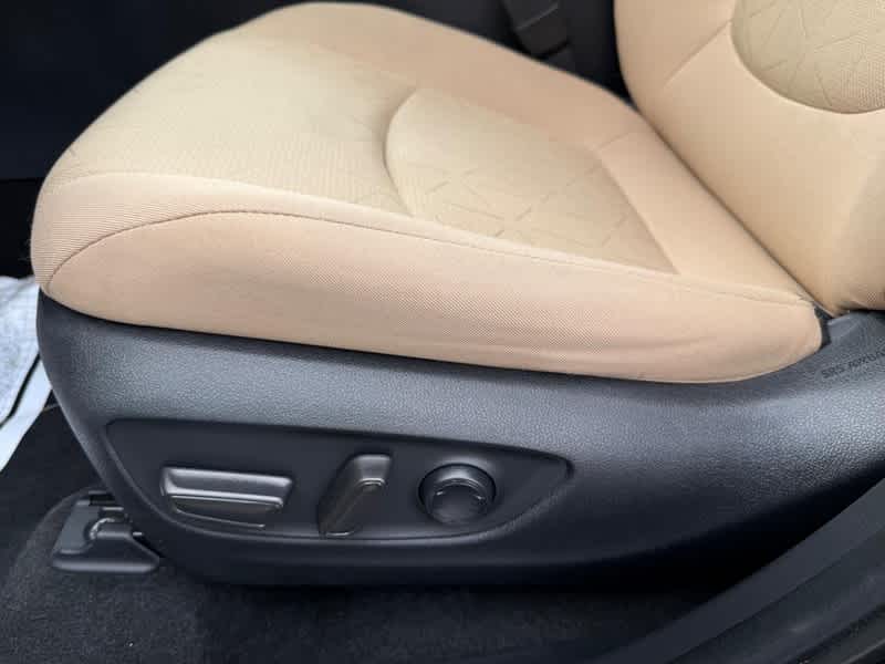 2022 Toyota RAV4 Hybrid XLE AWD