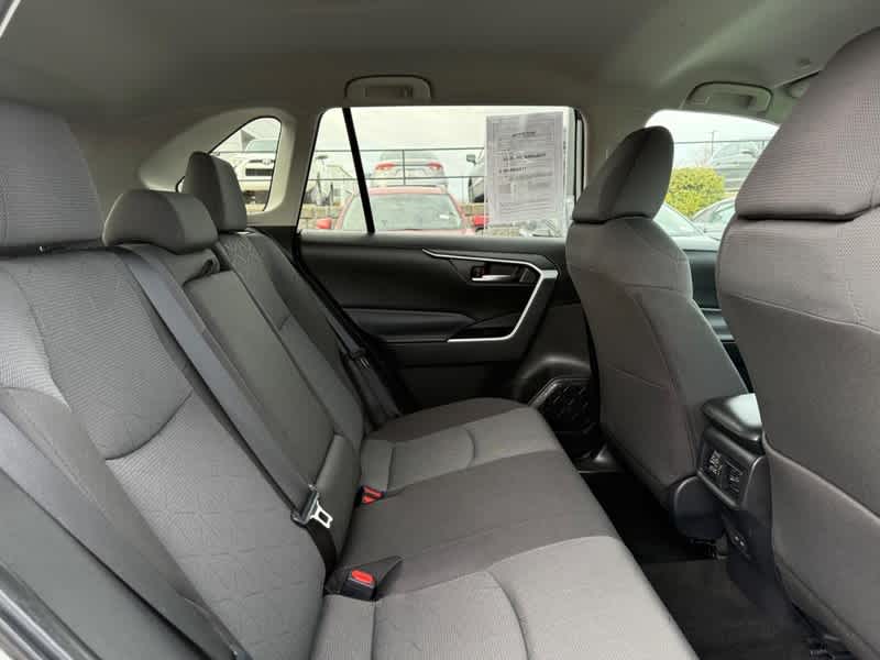 2025 Toyota RAV4 Hybrid XLE AWD