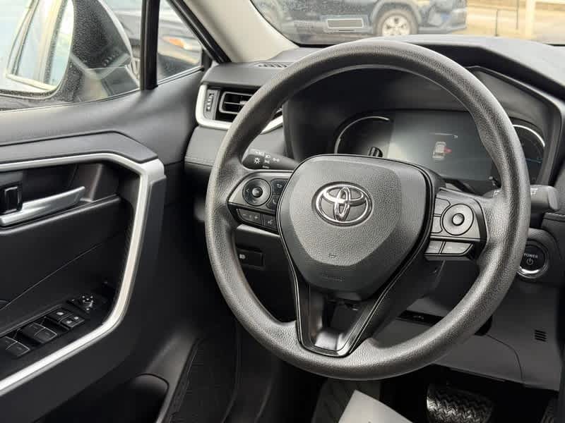 2025 Toyota RAV4 Hybrid XLE AWD